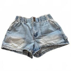 Womens Almost Famous Light Wash Denim Shorts Medium Elastic Waist Casual